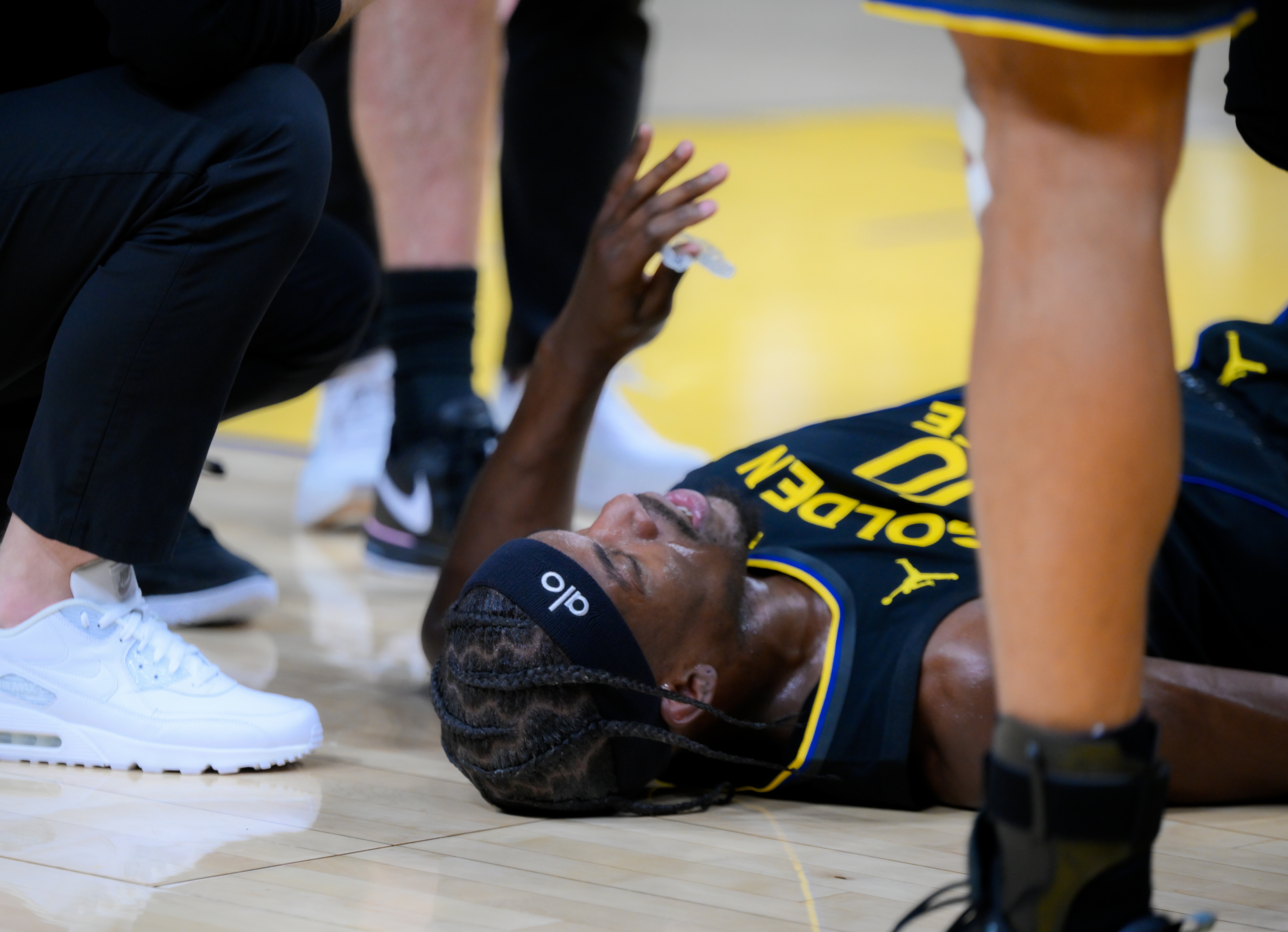 耀世娱乐登录地址-TA：勇士已经明确告诉巴特勒 他们会在未来一年里全力支持他康复